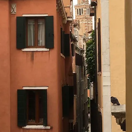 Apartament Cuoridoro *